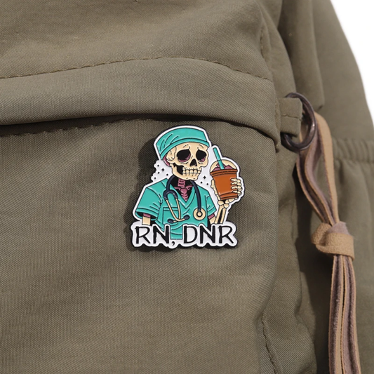 Lapel pins brooch of RN DNR