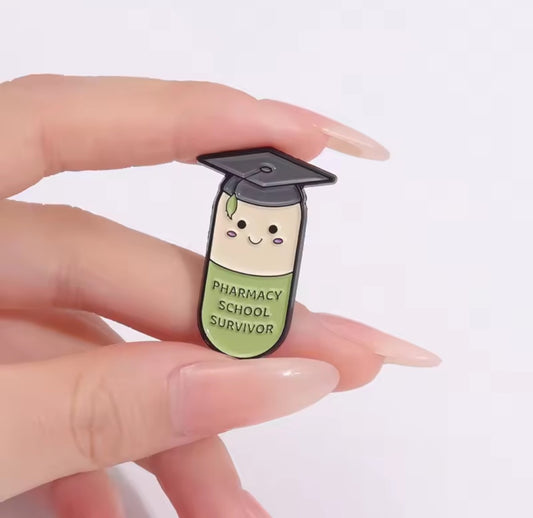 ‎Cute cartoon pharmacy theme enamel pin capsule pharmacy student brooch
